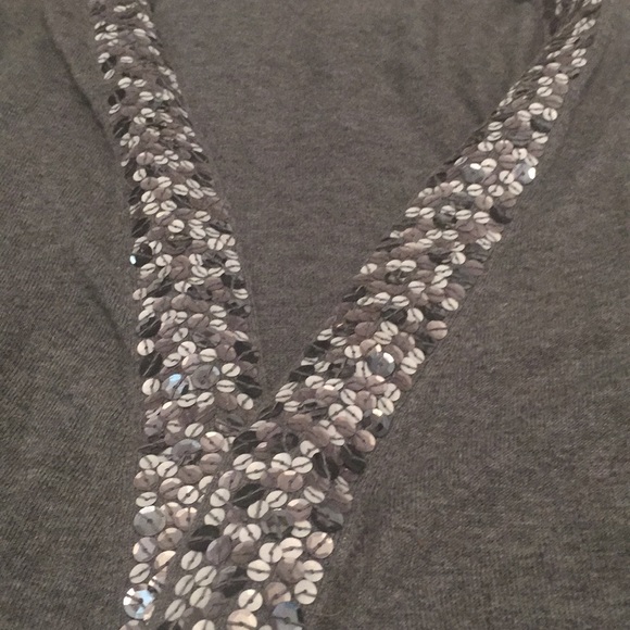 Express open cardigan 🌺 - Picture 8 of 8